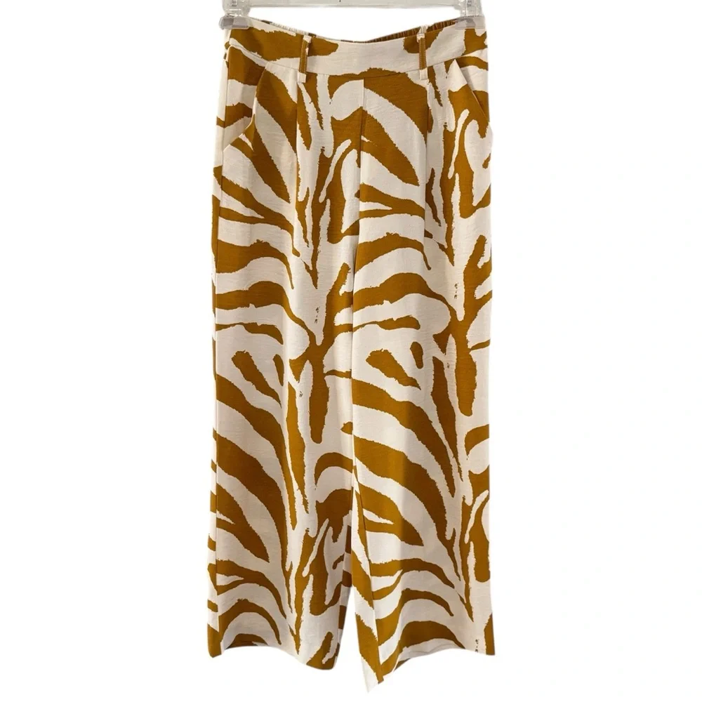 C by One Wide-Leg Animal Print Culotte Crop Pants Cream Brown Tiger Small - Picture 1 of 13